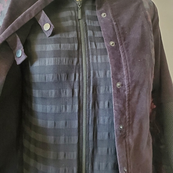 ANGELS  NEVER DIE sweater jacket. Size 1-seems bigger, see measurements - Picture 8 of 14